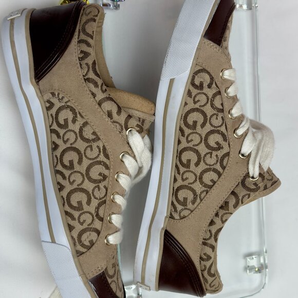 GUESS Beige Monogram Canvas Low Top Sneakers Women’s 9M - Picture 8 of 11
